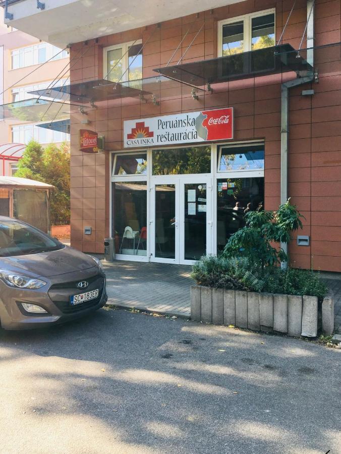 ברטיסלאבה Brand New Apartment. Parking Spot Included! מראה חיצוני תמונה